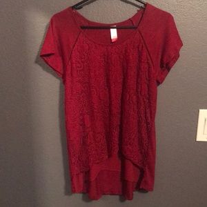 Short sleeve shirt with lace